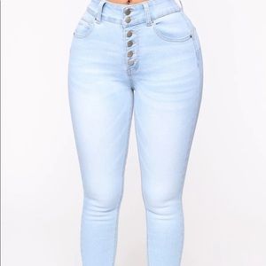 Womens Button Me Away Skinny Jeans